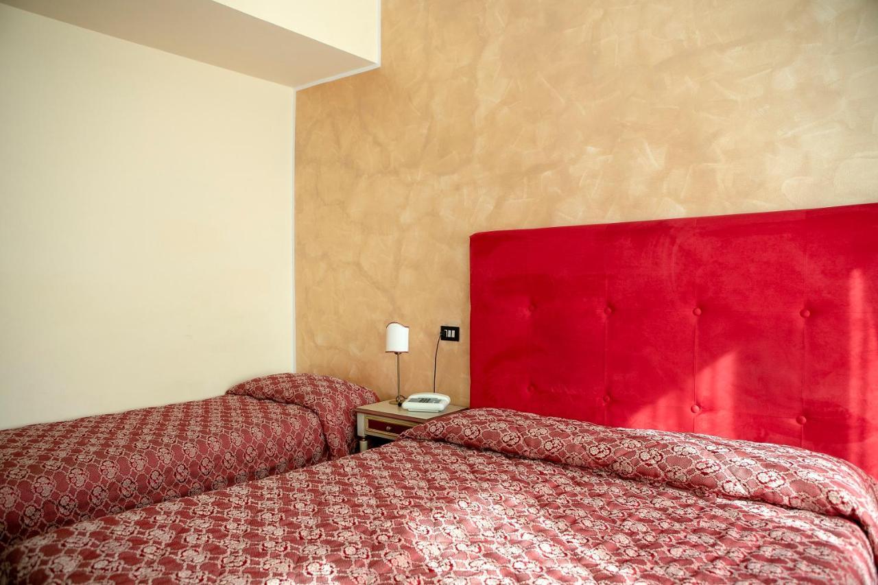 Hotel Fiordigigli LʼAquila Dış mekan fotoğraf